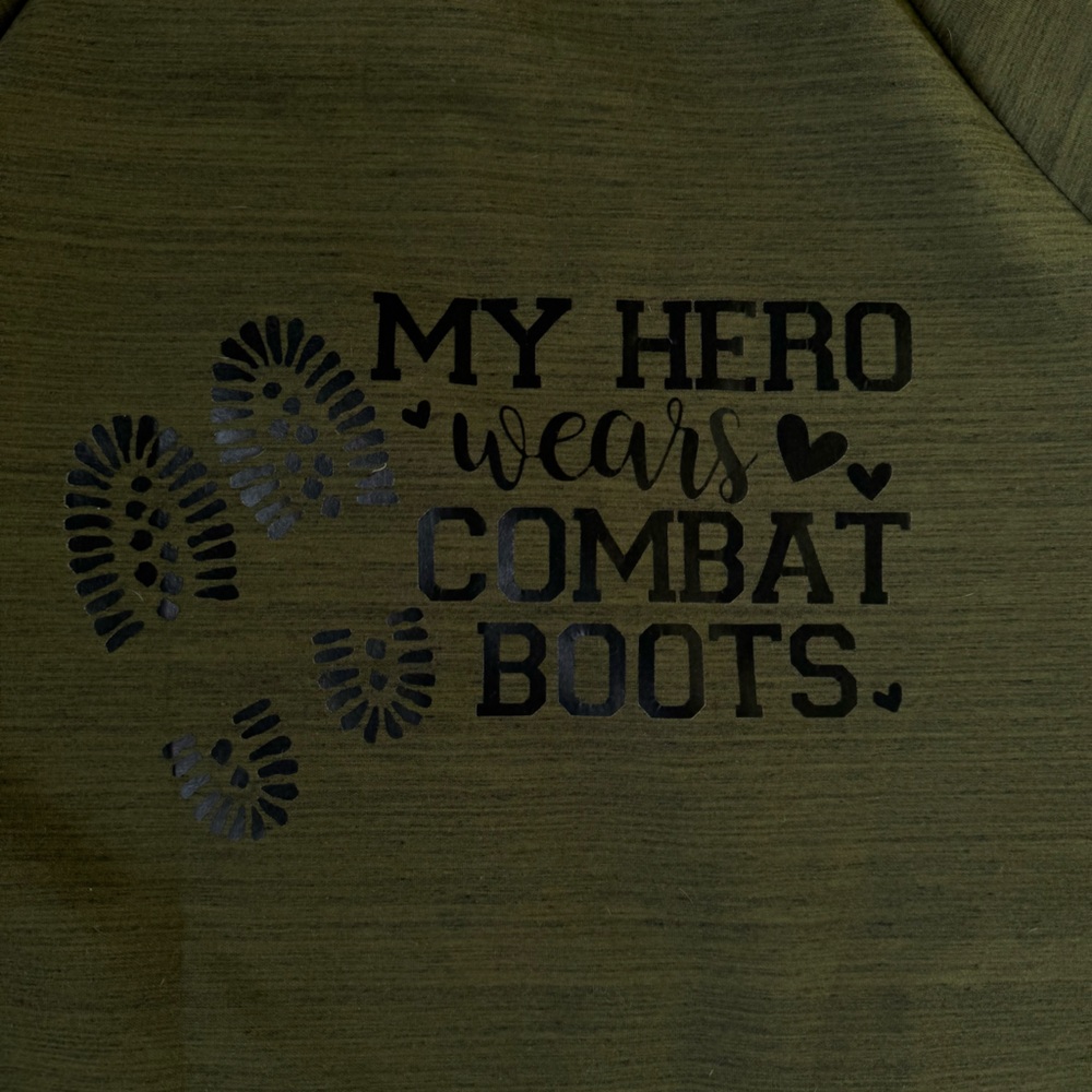 Olive Green Army Mom - My Hero Wears Combat Boots XL front zip‎ hoodie
